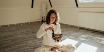 Unlocking Peace and Focus: The Benefits of Mindfulness for Seniors