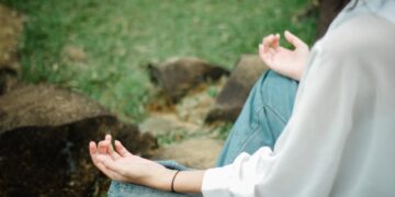 5 Simple Mindfulness Exercises for Stress Reduction